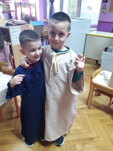 Otvori galeriju veliki-cetvrtak-vrtic-sveta-mala-terezija_12.jpg