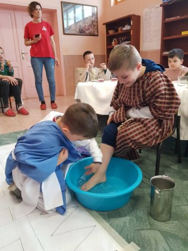 Otvori galeriju veliki-cetvrtak-vrtic-sveta-mala-terezija_24.jpg