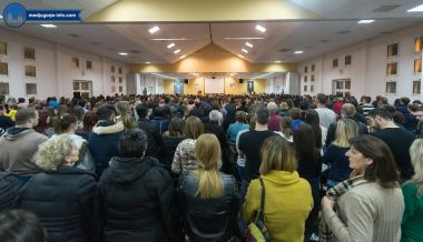 Otvori galeriju korizmena-tribina-don-damir-stojic-medugorje_03.jpg