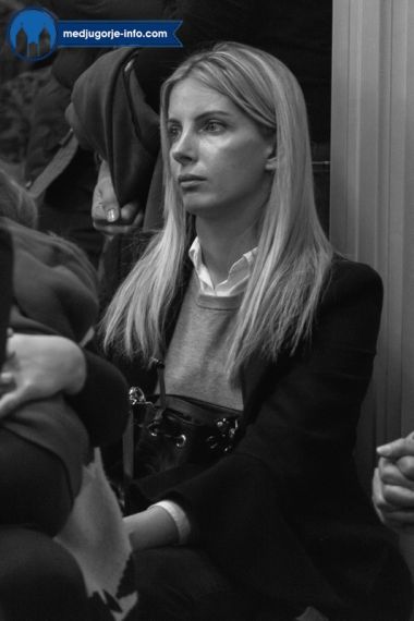 Otvori galeriju korizmena-tribina-don-damir-stojic-medugorje_09.jpg