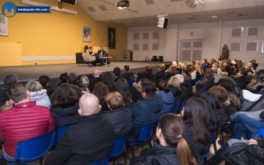 Otvori galeriju korimeni-susret-u-zupi-i-tribina_10.jpg