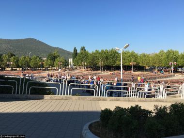 Otvori galeriju velika-gospa-medugorje_01.jpg