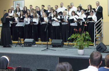 Otvori galeriju susret-zupnih-zborova-2.jpg