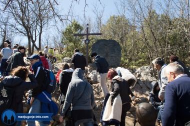 veliki-petak-u-medugorju_09.jpg