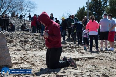 veliki-petak-u-medugorju_18.jpg