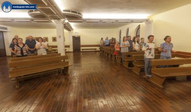 Otvori galeriju misa-za-mlade_03.jpg