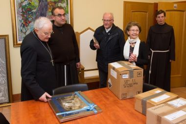Otvori galeriju dokumentacija-znastvenih-ispitivanja-nad-medugorskim-vidiocima_7.jpg