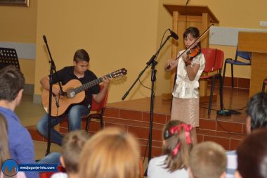 Otvori galeriju Glazbeni-koncert-djece-i-mladih-iz-zupe-Medugorje_13.JPG