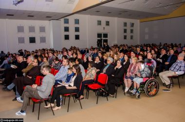 Otvori galeriju baraka-koja-je-nahranila-milion-ljudi_6.jpg
