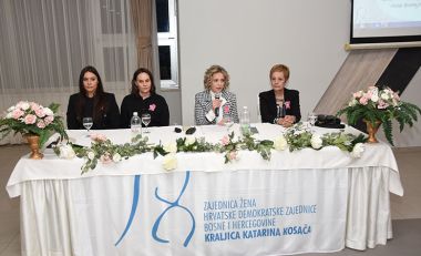 Otvori galeriju javna-tribina-citluk-1.jpg