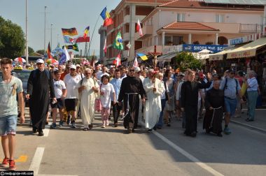 Otvori galeriju hodnja-mira-humac-medugorje_02.JPG