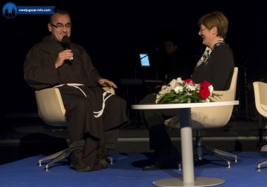 Otvori galeriju 20-rodendan-radiopostaje-mir-medugorje_01.jpg