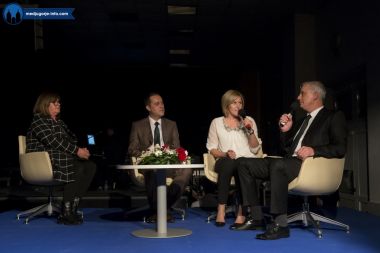 Otvori galeriju 20-rodendan-radiopostaje-mir-medugorje_06.jpg