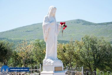 Otvori galeriju brdo-ukazanja-medjugorje-live_08.jpg