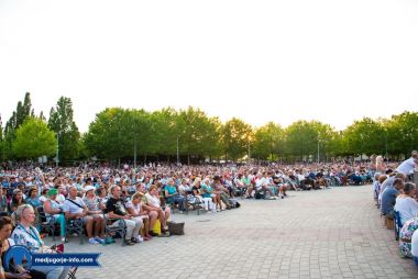 Otvori galeriju sveta-misa-u-medugorju_07.jpg