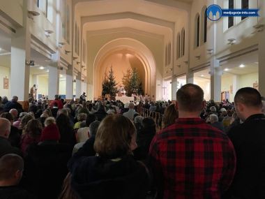 Otvori galeriju Name nova-godina-medugorje-11.jpeg