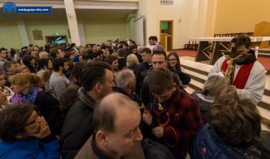 Otvori galeriju veliki-petak-u-medugorju_44.jpg