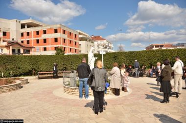 Otvori galeriju Uskrs-u-medugorju_08.JPG