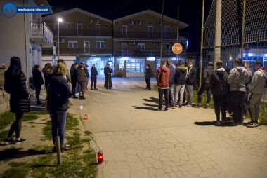 Otvori galeriju sjecanja-na-zrtve-vukovara-i-skabrnje-u-medugorju_12.jpg