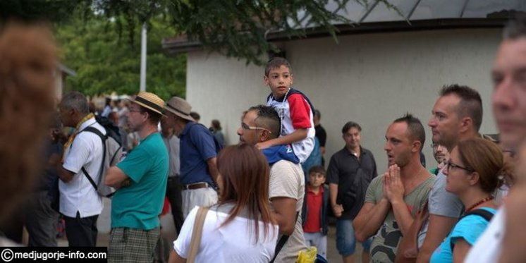 Najvažnije poslanje svake kršćanske obitelji je primanje, očuvanje i prenošenje božanskog života!