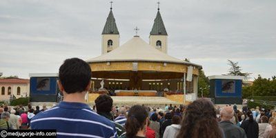 Hodočašće učenika i profesora Zdravstvenog učilišta iz Zagreba u Međugorje