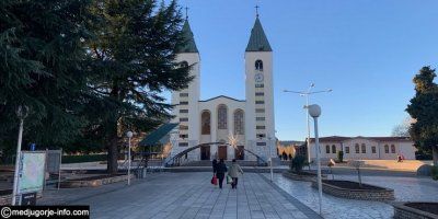 Članovi zajednice Cenacolo započeli postavljanje živih jaslica u Međugorju