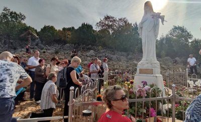 Članovi udruge slijepih Međimurske županije hodočastili u Međugorje i Vepric