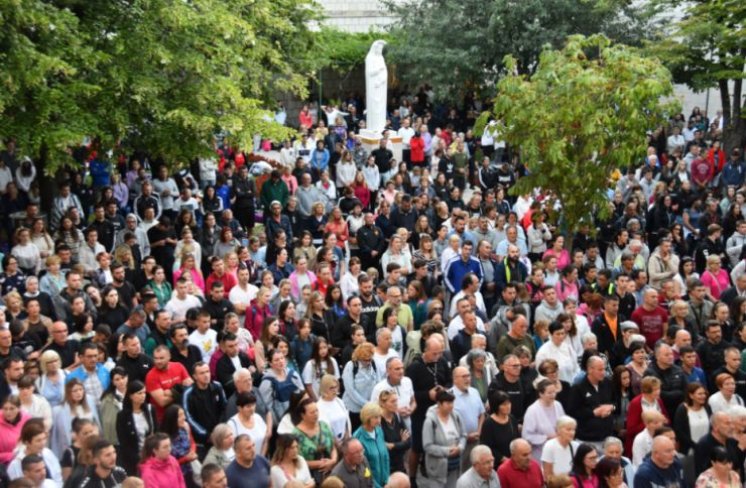 Tisuće mladih vjernika na hodočašću „Od Gospe do Gospe“