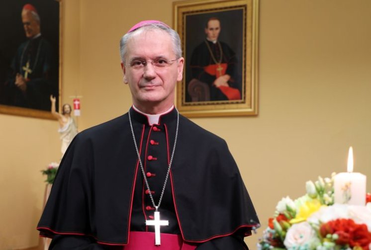 Okružnica nadbiskupa Kutleše uoči izbora novoga pape
