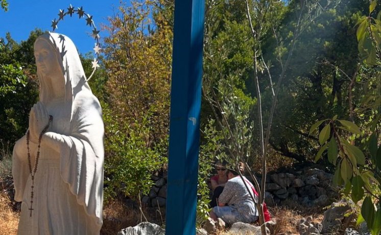 Nina Badrić na blagdan Velike Gospe objavila fotografiju s Plavog križa i uputila emotivne riječi
