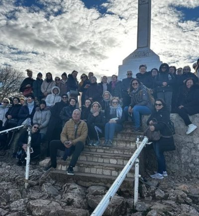 HODOČASNICI S HVARA U MEĐUGORJU: Ugodno s korisnim