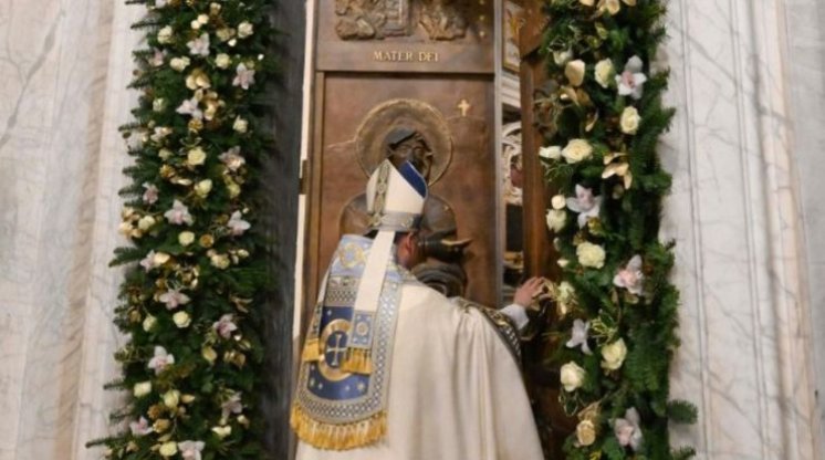 Papa zatvorio Sveta vrata bazilike sv. Petra