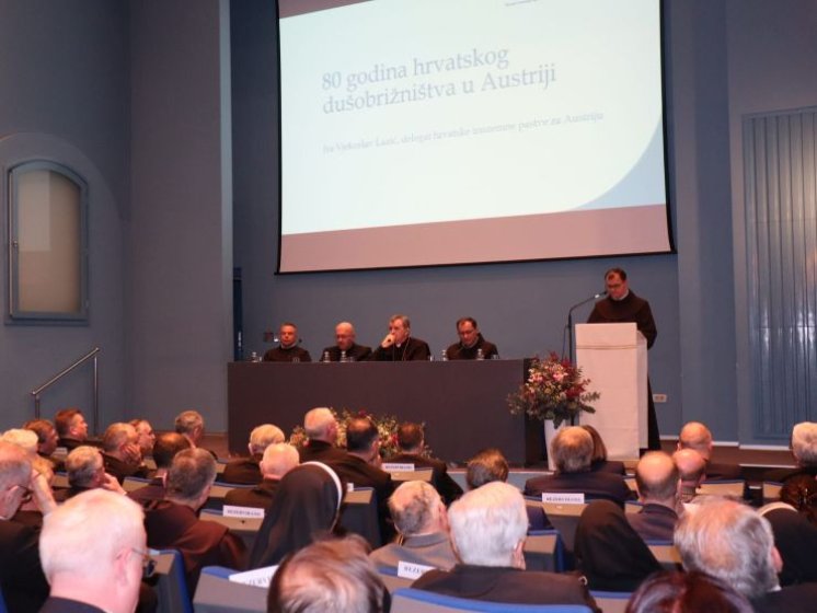 U svijetu danas djeluje 180 hrvatskih katoličkih župa, misija, zajednica i centara: Iseljeništvo nije samo rana, nego i poslanje!