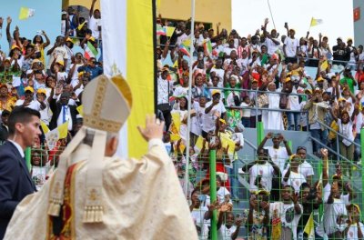 Papa Lav XIV. se oprašta od Afrike: &bdquo;Neprocjenjivo blago vjere&ldquo;