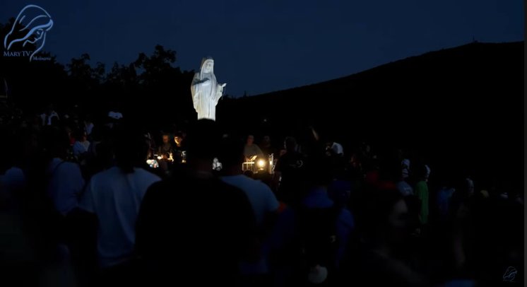 &bdquo;VRATITE MOLITVU U VAŠE OBITELJI&ldquo;