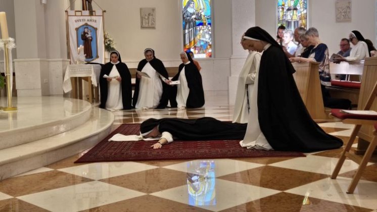 KORČULA Na svetkovinu Anđela čuvara dominikanke položile ili obnovile zavjete