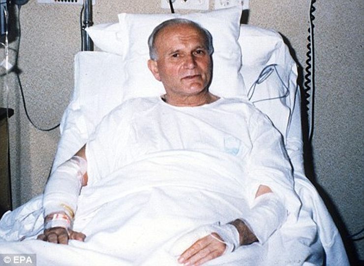 papa-ivan-pavao-ii-atentat-1.jpg