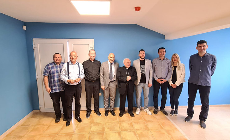 mons-aldo-cavalli-radio-marija.jpg