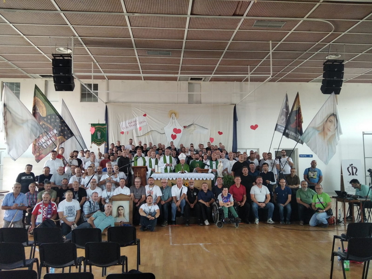 prva duhovna obnova za muskarce koji mole krunicu 3