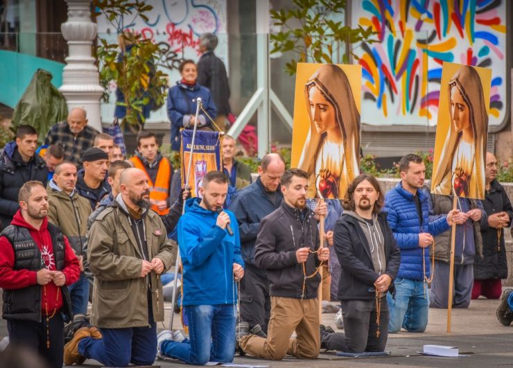 josip curkovic molitva na trgu